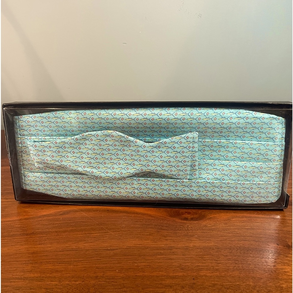Peter Blair Fish Print Cummerbund/Bow Tie Set (New)